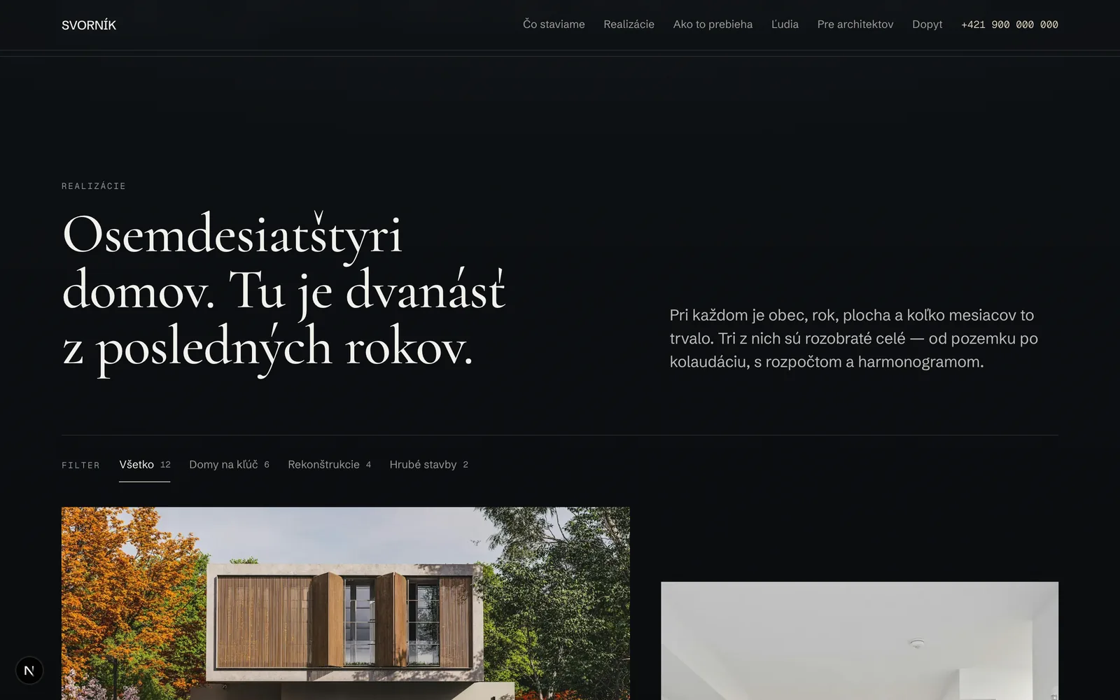 Realizácie: filtrovateľná mriežka domov s obcou, rokom, plochou a dĺžkou stavby